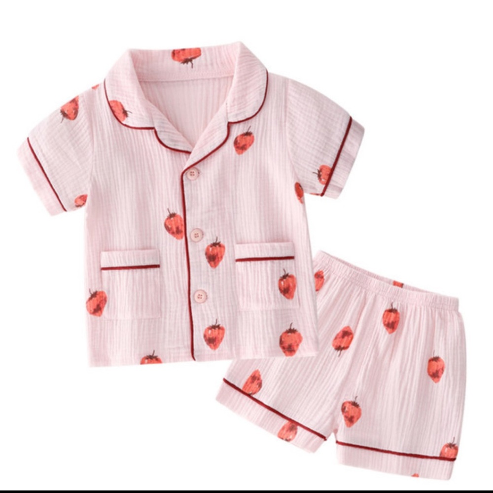 Adorable kids pjs - Picture 1 of 2
